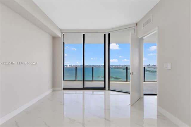 700 NE 24th St 4206, Miami, FL 33137