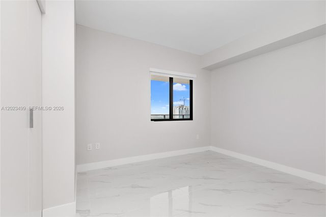 700 NE 24th St 4206, Miami, FL 33137