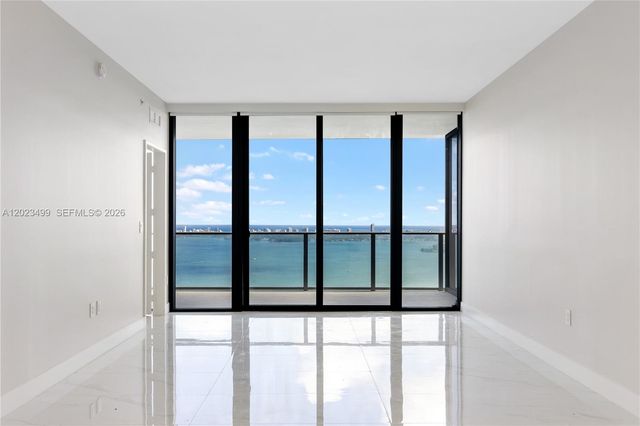 700 NE 24th St 4206, Miami, FL 33137