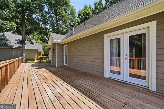 13 Lamplighter Cove NW, Cartersville, GA 30120