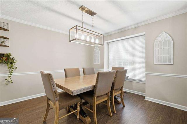 13 Lamplighter Cove NW, Cartersville, GA 30120