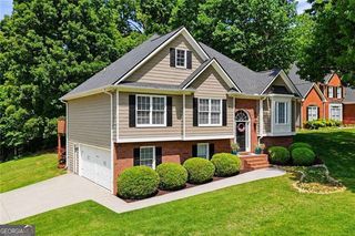 13 Lamplighter Cove NW, Cartersville, GA 30120