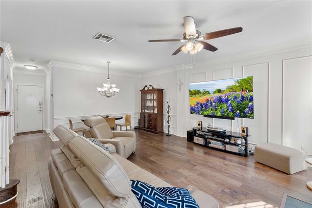 4001 Tanglewilde Street 1103, Houston, TX 77063
