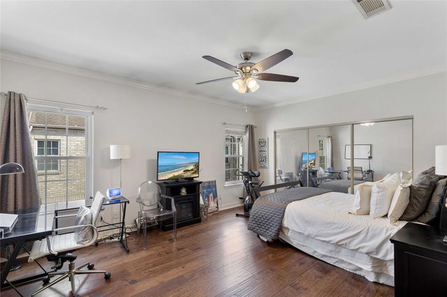 4001 Tanglewilde Street 1103, Houston, TX 77063