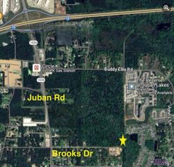Brooks Dr, Denham Springs, LA 70726