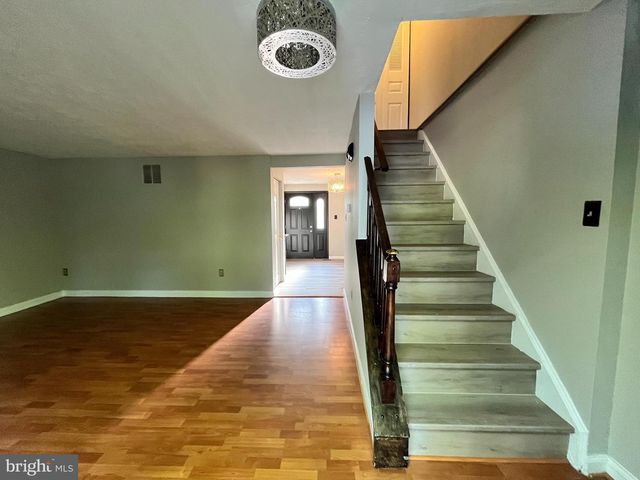7766 EPSILON DR, Rockville, MD 20855