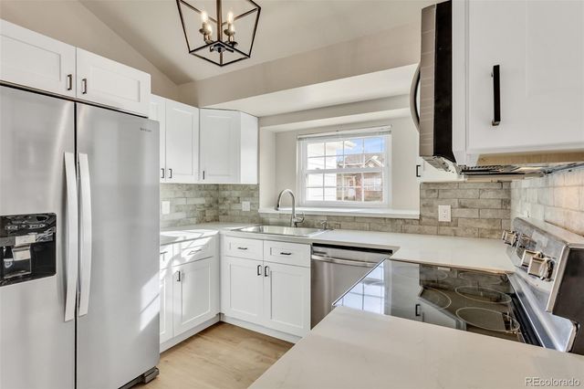 4101 S Espana Way, Aurora, CO 80013