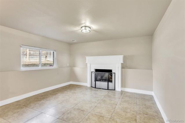 4101 S Espana Way, Aurora, CO 80013