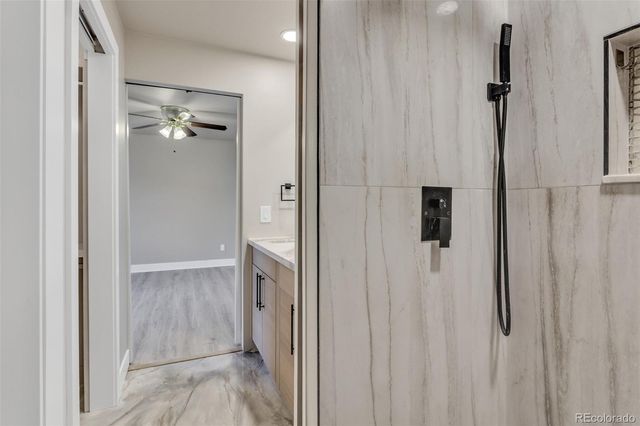 4101 S Espana Way, Aurora, CO 80013