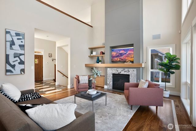 3021 70th Avenue SE, Mercer Island, WA 98040
