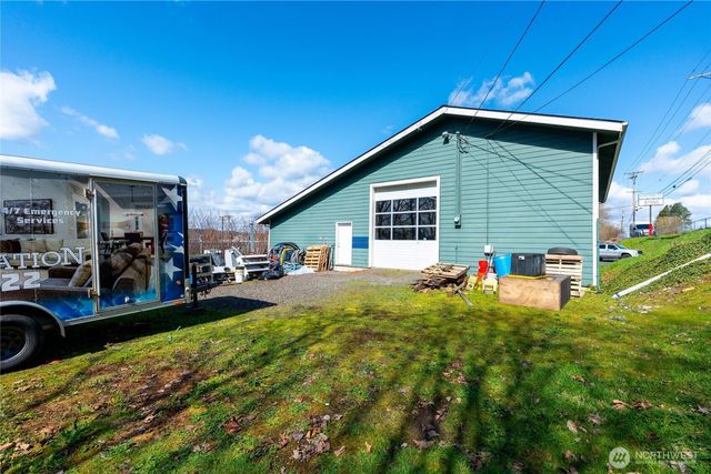 1101 N National Avenue, Chehalis, WA 98532