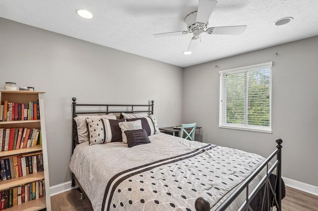 1638 Dollivor Drive, Columbus, OH 43235