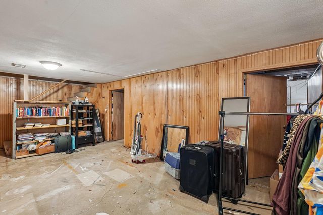 1638 Dollivor Drive, Columbus, OH 43235