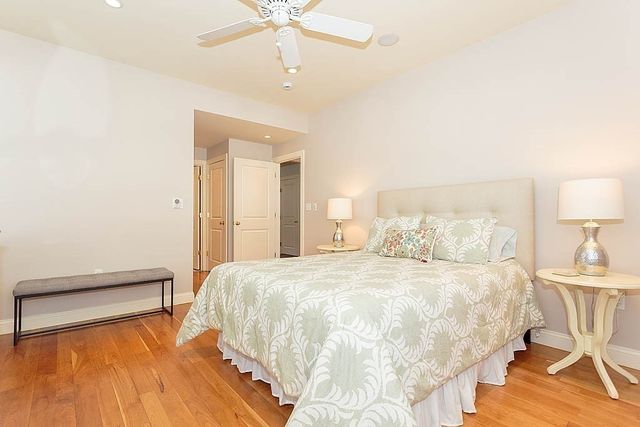 20 White Oaks Lane 20, Reading, MA 01867