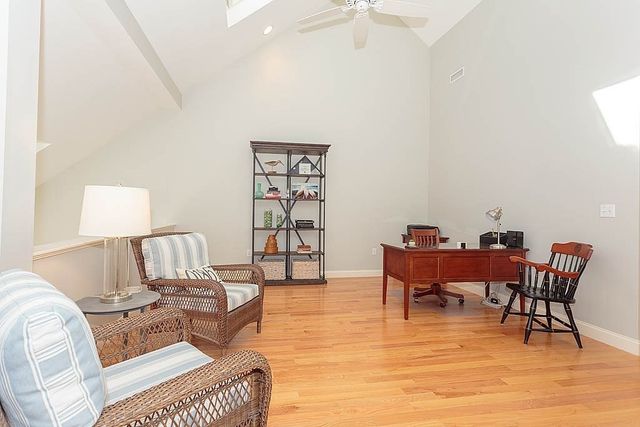 20 White Oaks Lane 20, Reading, MA 01867