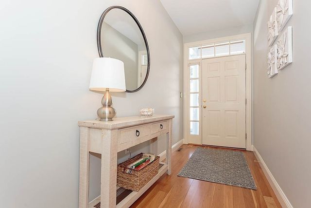 20 White Oaks Lane 20, Reading, MA 01867