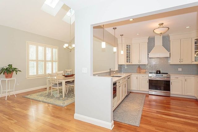 20 White Oaks Lane 20, Reading, MA 01867