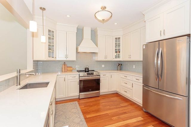 20 White Oaks Lane 20, Reading, MA 01867