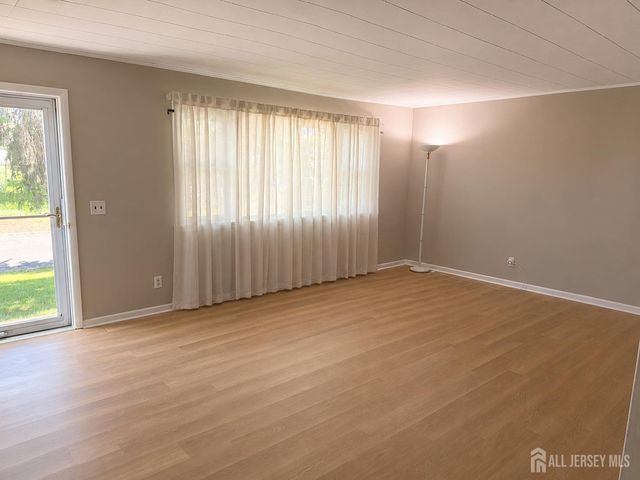 509 Elizabeth Avenue, Piscataway, NJ 08854