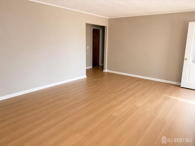 509 Elizabeth Avenue, Piscataway, NJ 08854