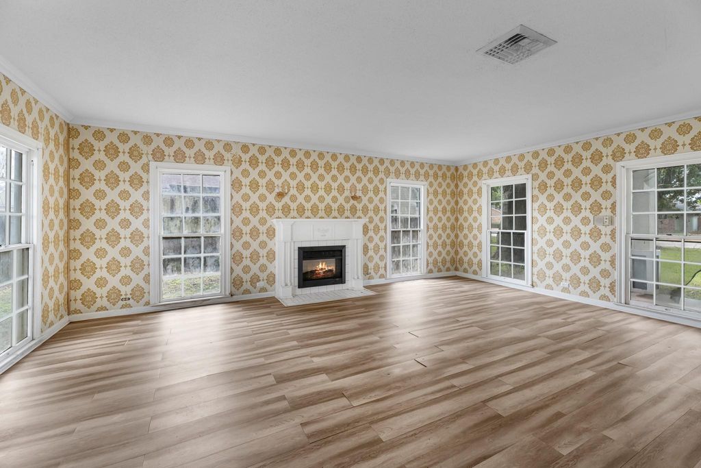 1224 N Fulton Street, Wharton, TX 77488