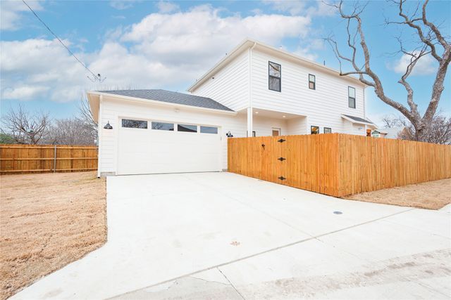 1301 Lela Street, Mckinney, TX 75069