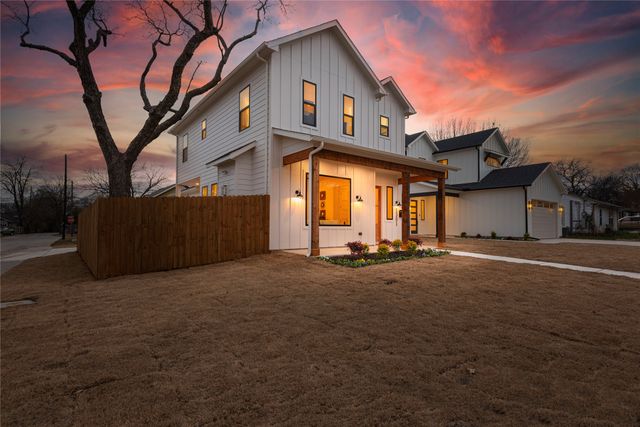 1301 Lela Street, Mckinney, TX 75069