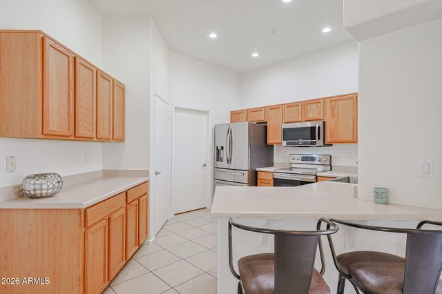 7993 W ZOE ELLA Way, Peoria, AZ 85382