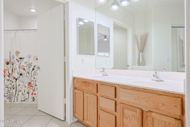 7993 W ZOE ELLA Way, Peoria, AZ 85382