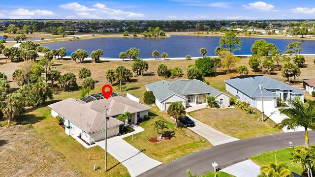 44 SPORTSMAN LANE, Rotonda West, FL 33947