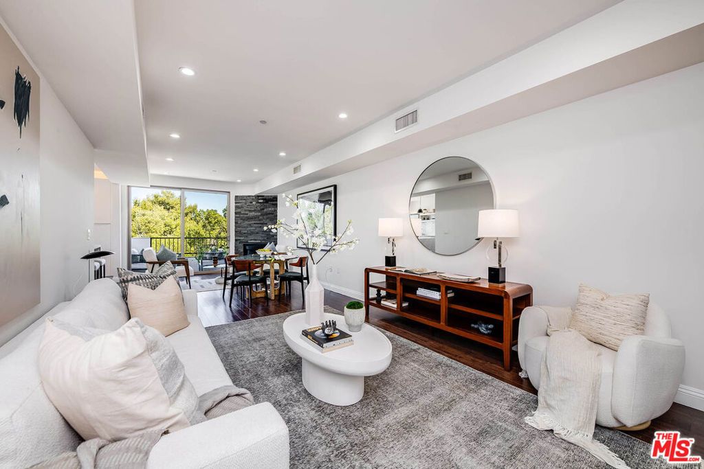 11218 Camarillo Street 406, Toluca Lake, CA 91602 — photo 4