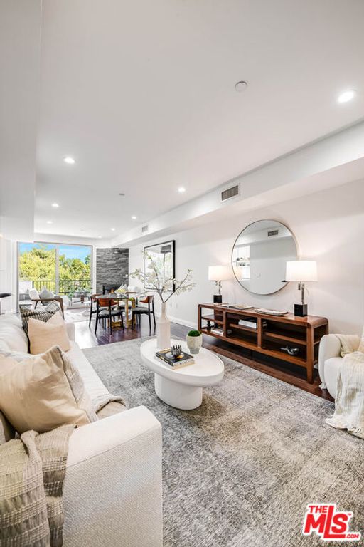 11218 Camarillo Street 406, Toluca Lake, CA 91602 — photo 5