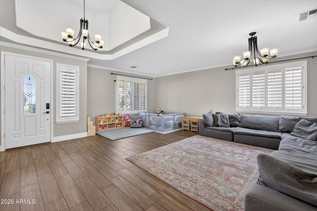 2935 E WESTCHESTER Drive, Chandler, AZ 85249