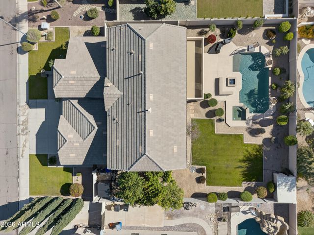 2935 E WESTCHESTER Drive, Chandler, AZ 85249