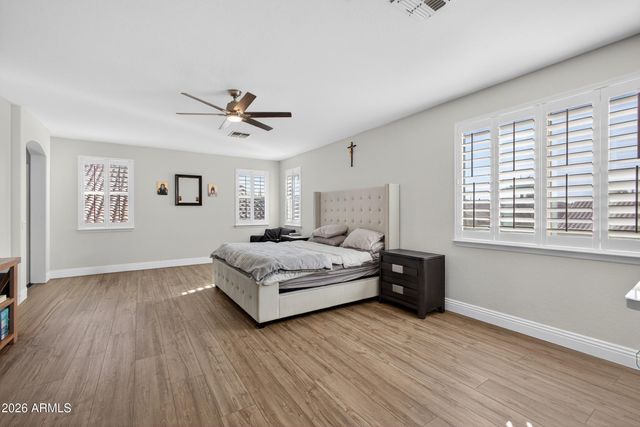 2935 E WESTCHESTER Drive, Chandler, AZ 85249