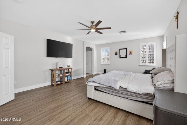 2935 E WESTCHESTER Drive, Chandler, AZ 85249