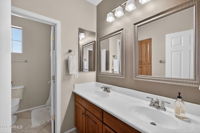 2935 E WESTCHESTER Drive, Chandler, AZ 85249