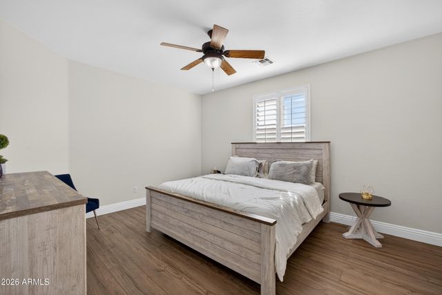 2935 E WESTCHESTER Drive, Chandler, AZ 85249