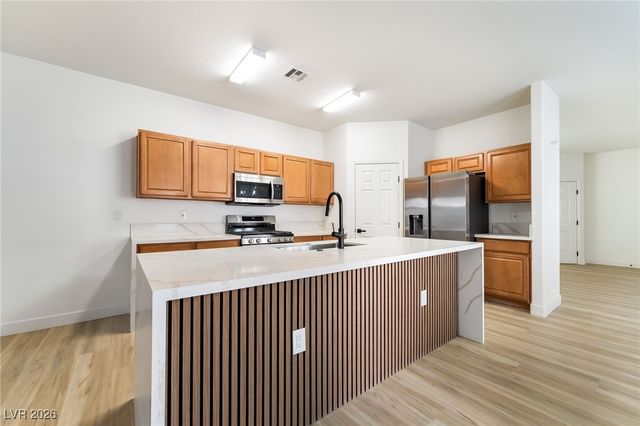 5980 Gentleslope Street, Henderson, NV 89011