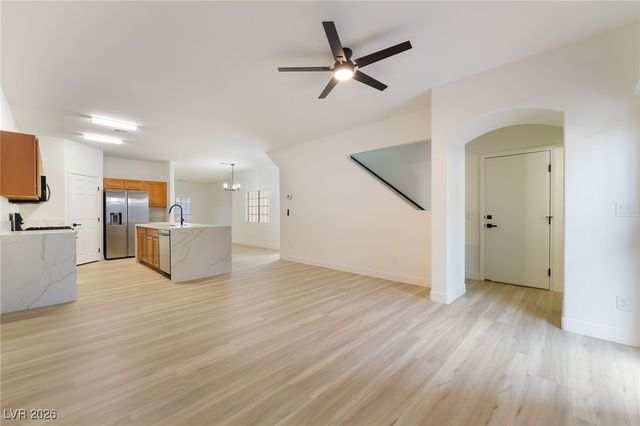 5980 Gentleslope Street, Henderson, NV 89011