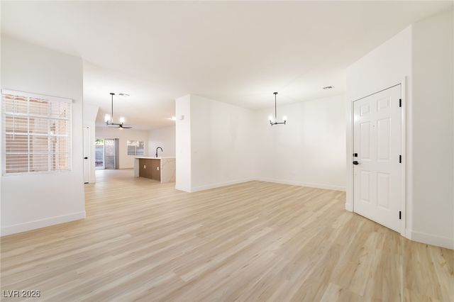 5980 Gentleslope Street, Henderson, NV 89011