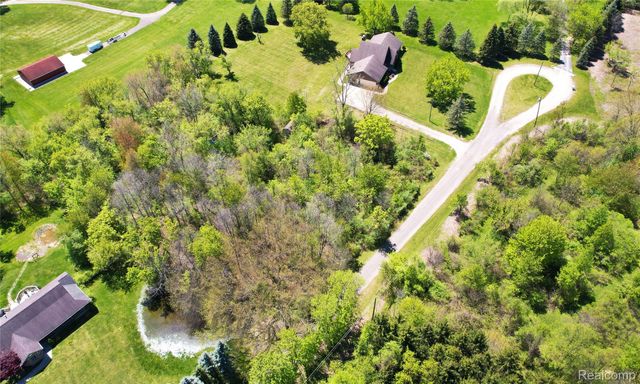 53183 Maranatha Lane, Lyon Charter Township, MI 48393