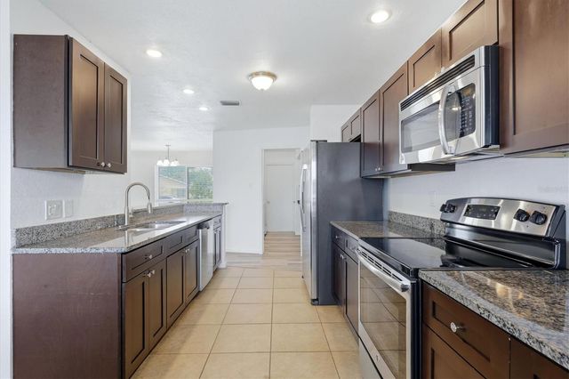 814 ELLICOTT CIRCLE NW, Port Charlotte, FL 33952