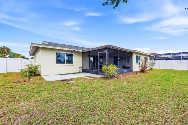 814 ELLICOTT CIRCLE NW, Port Charlotte, FL 33952