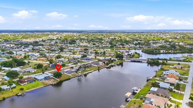 814 ELLICOTT CIRCLE NW, Port Charlotte, FL 33952