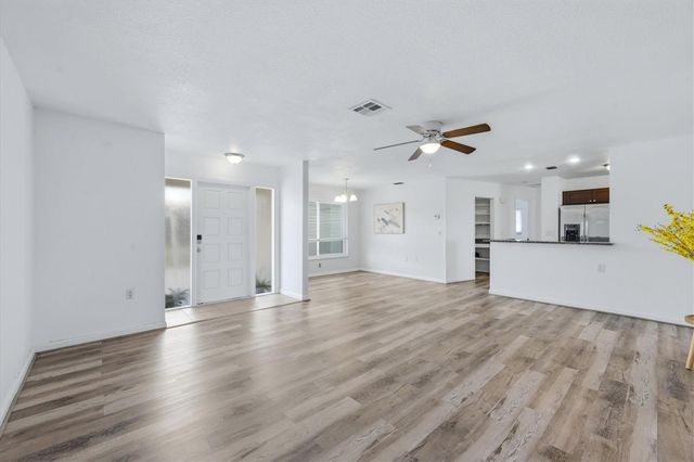 814 ELLICOTT CIRCLE NW, Port Charlotte, FL 33952