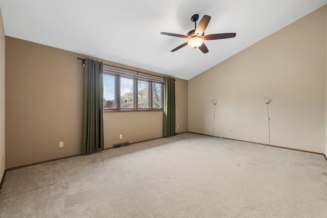 12808 Colony DRIVE, Mequon, WI 53097