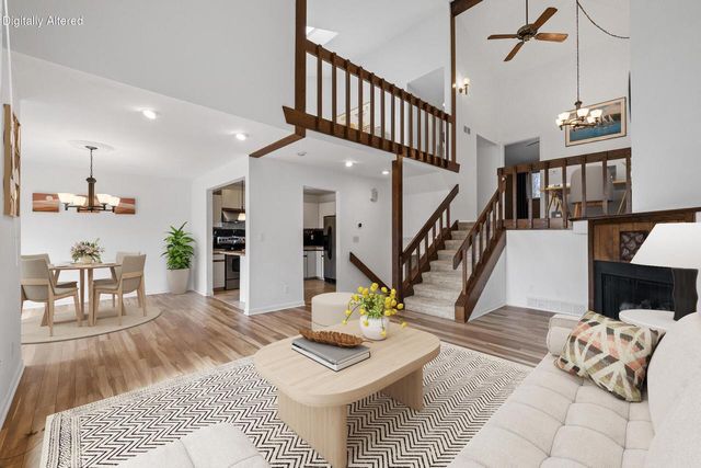 12808 Colony DRIVE, Mequon, WI 53097