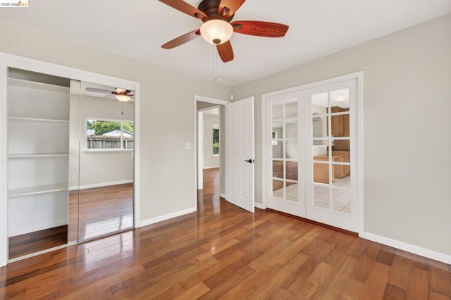 2465 Mountain View Dr, Concord, CA 94520