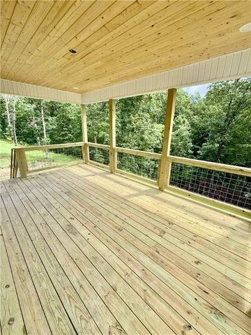 27 Kirkcudbright Lane, Bella Vista, AR 72715